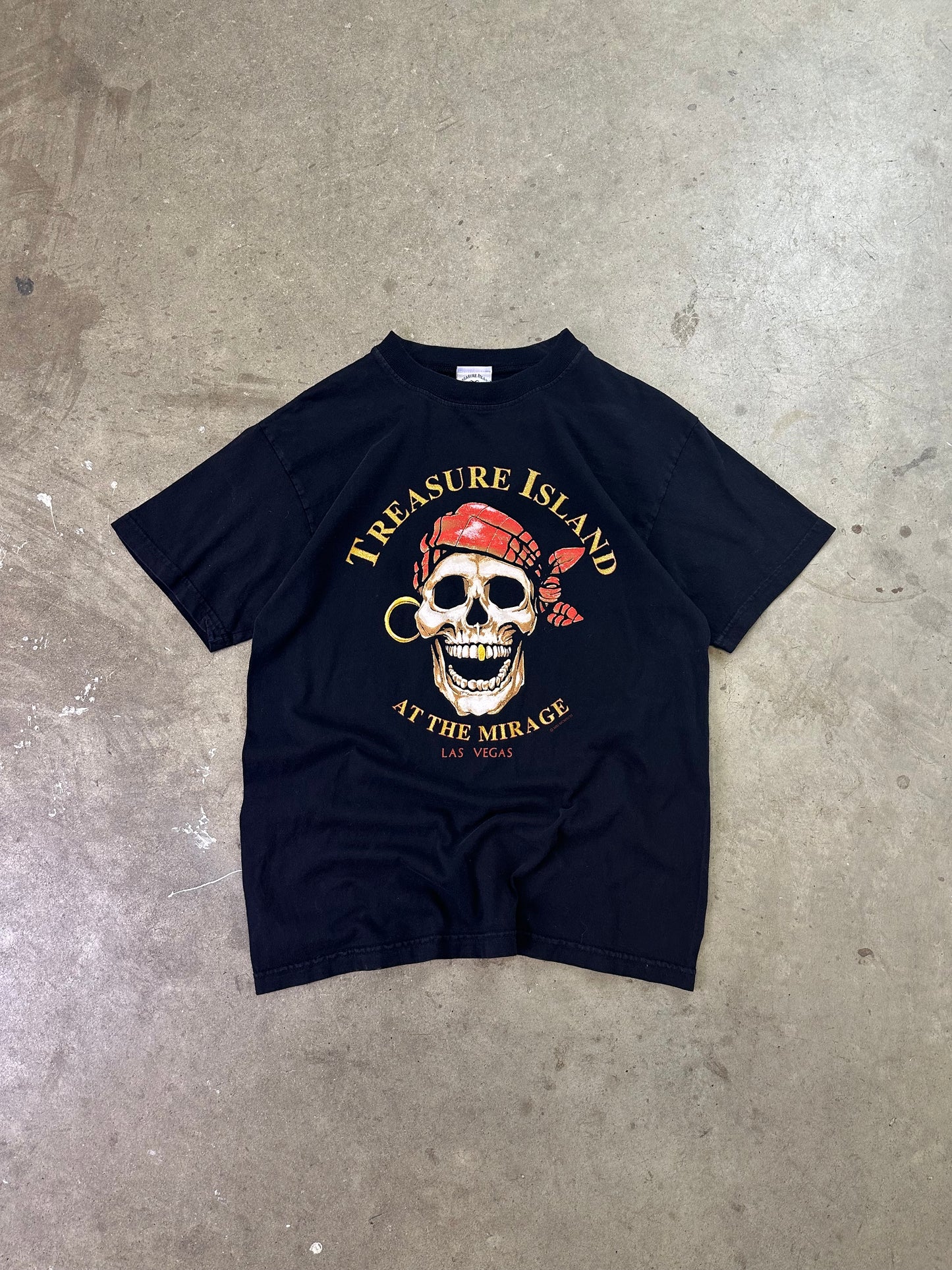 90s Treasure Island At The Mirage Tee Medium
