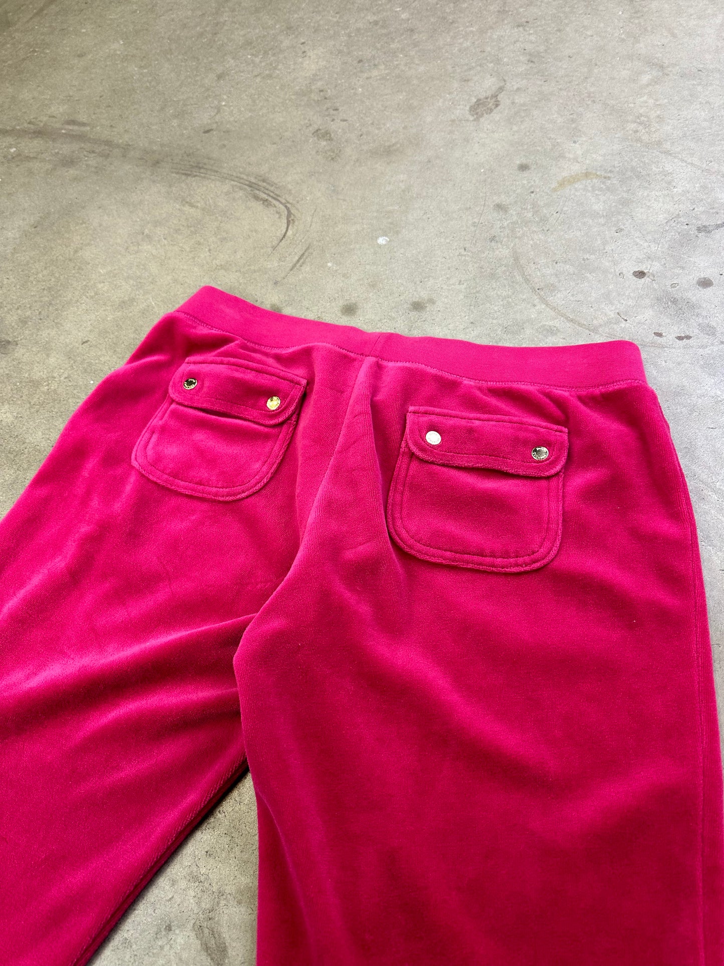 Juicy Couture Velour Sweatsuit Medium