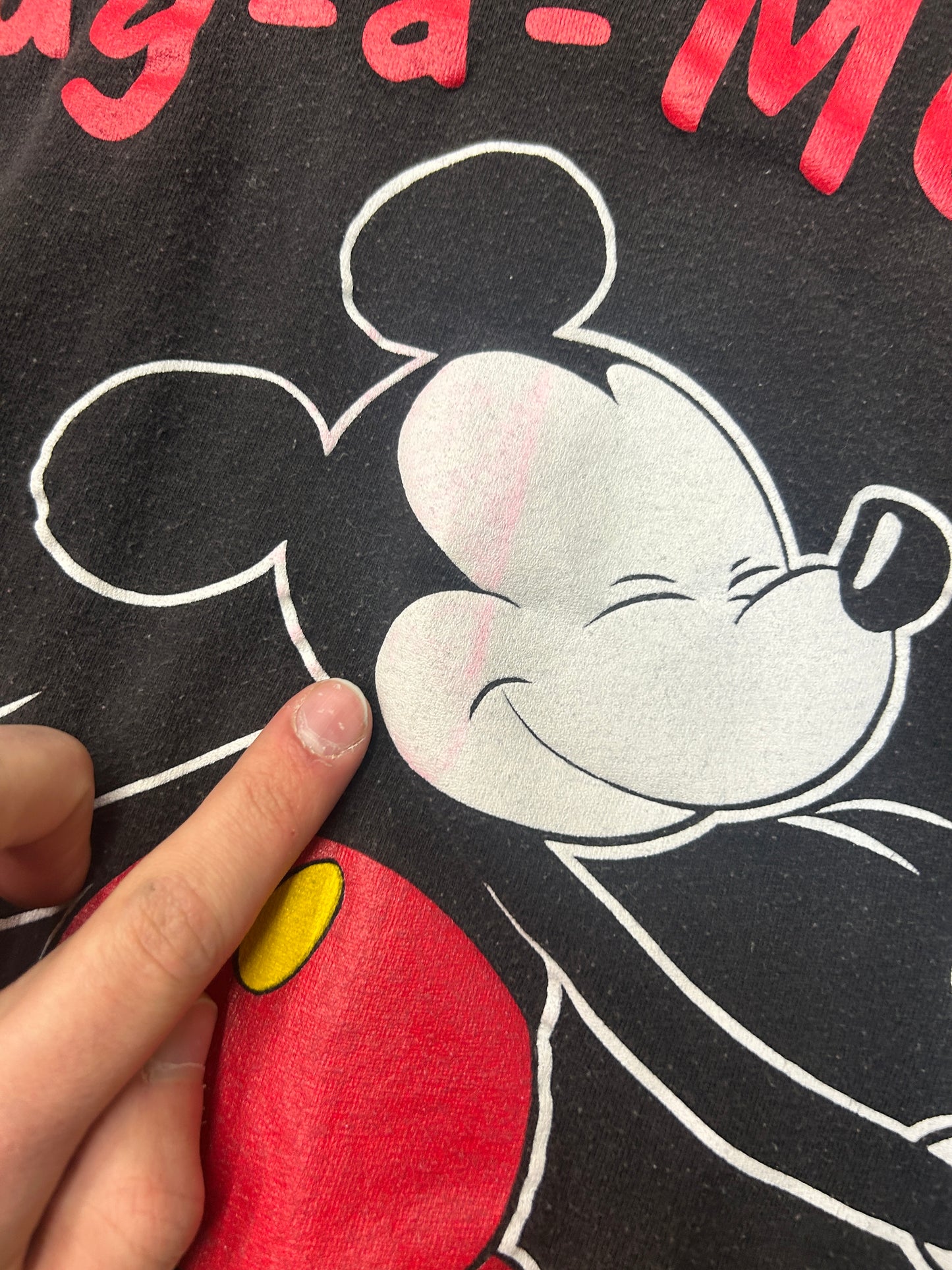 90s Disney Mickey Mouse Hug A Mouse Tee S/M