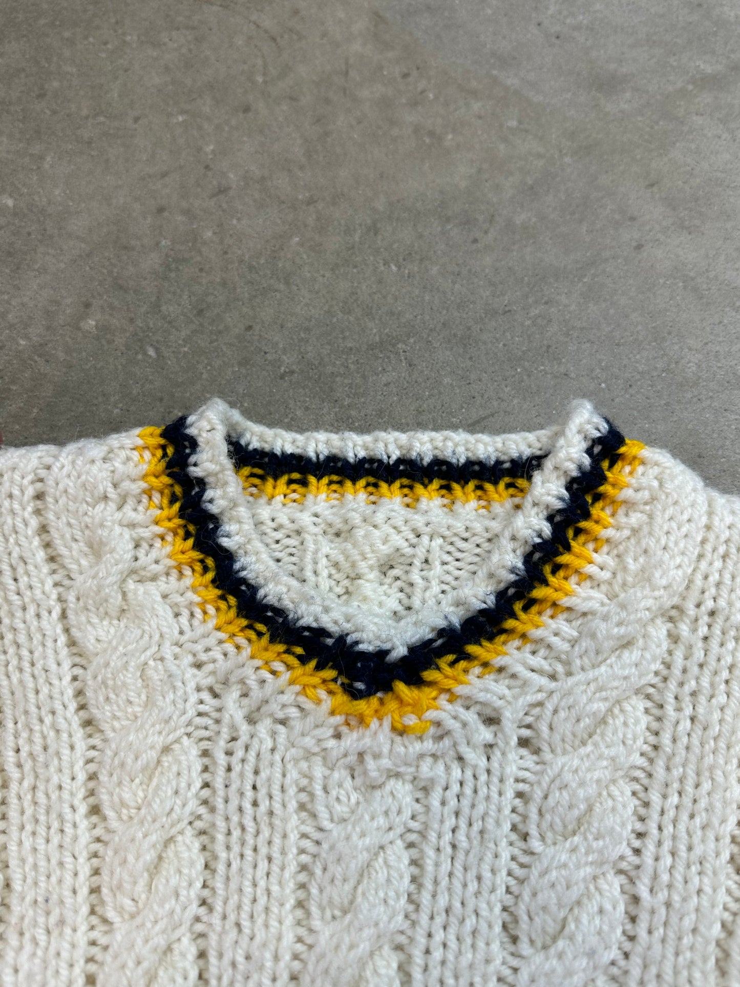 Handmade Cable Knit Sweater Small