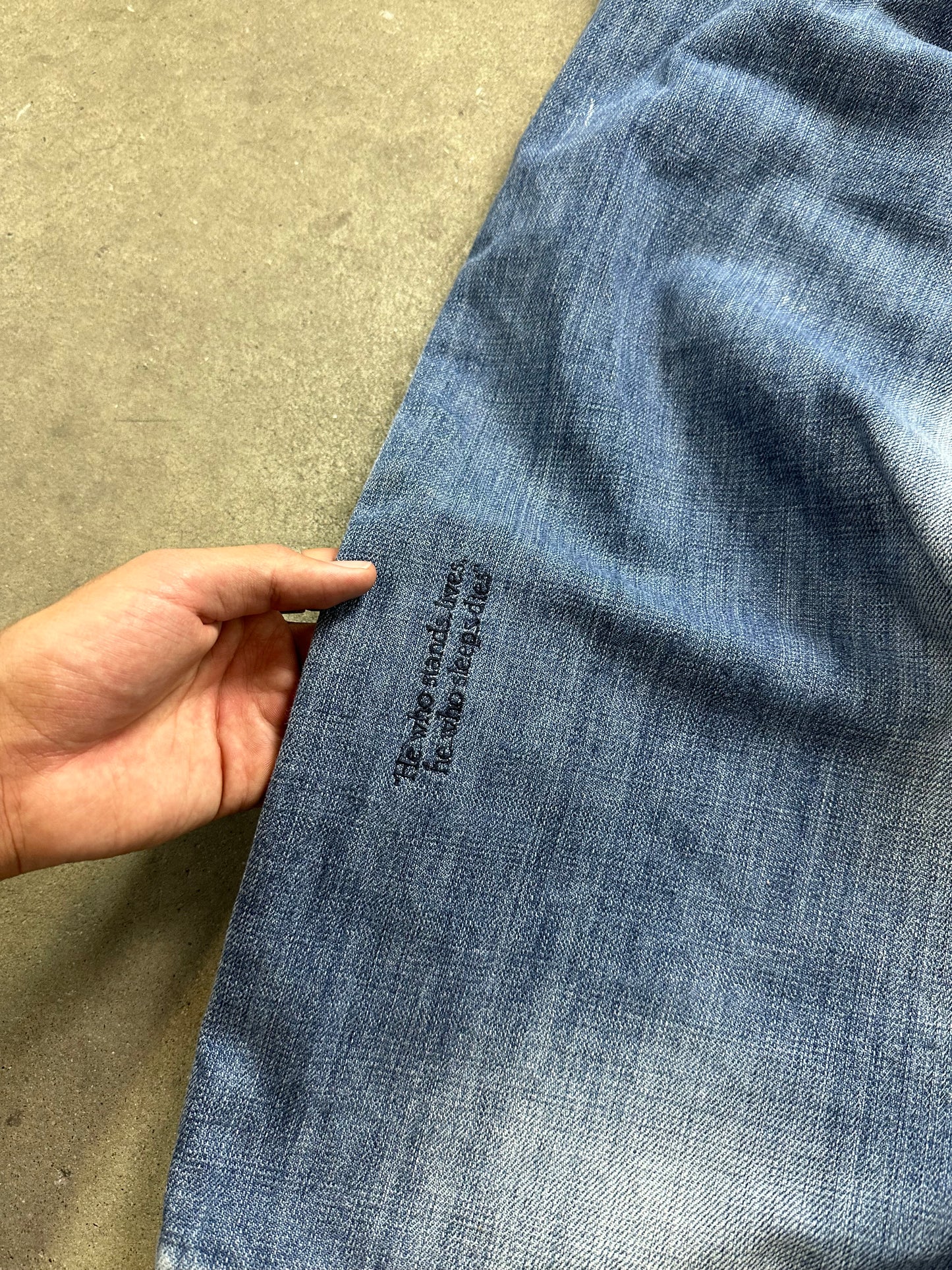 Akademiks Y2K Baggy Denim 37"