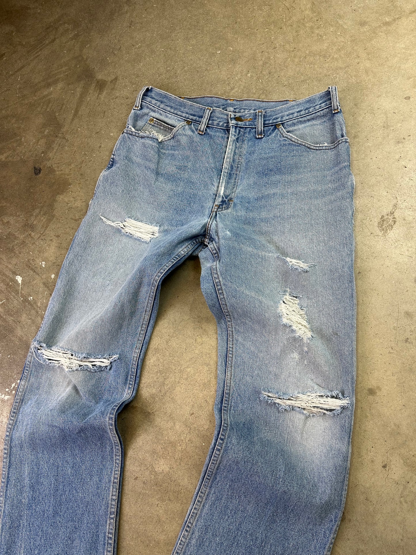 80s Lee Distressed Light Wash Denim 34"