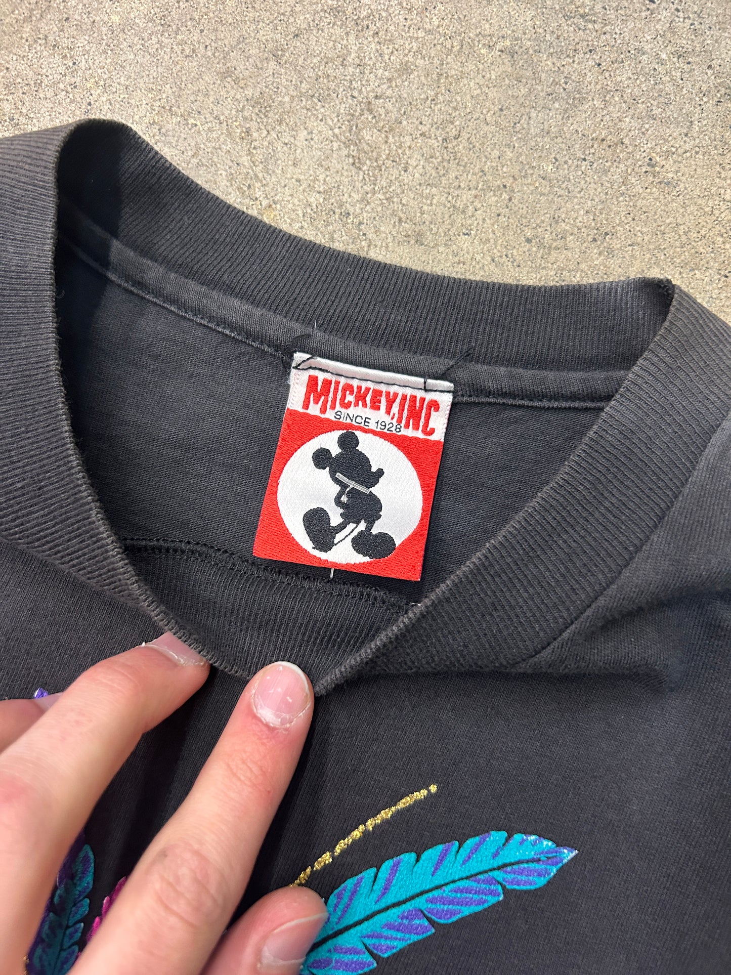 90s Disney Port Orleans Resort Tee Medium