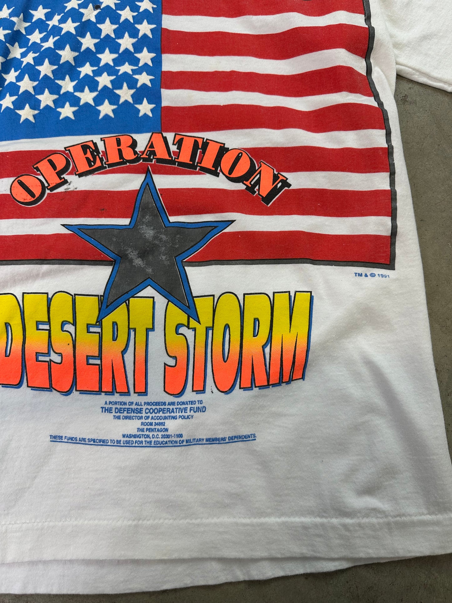 90s Desert Storm Flag Tee Small