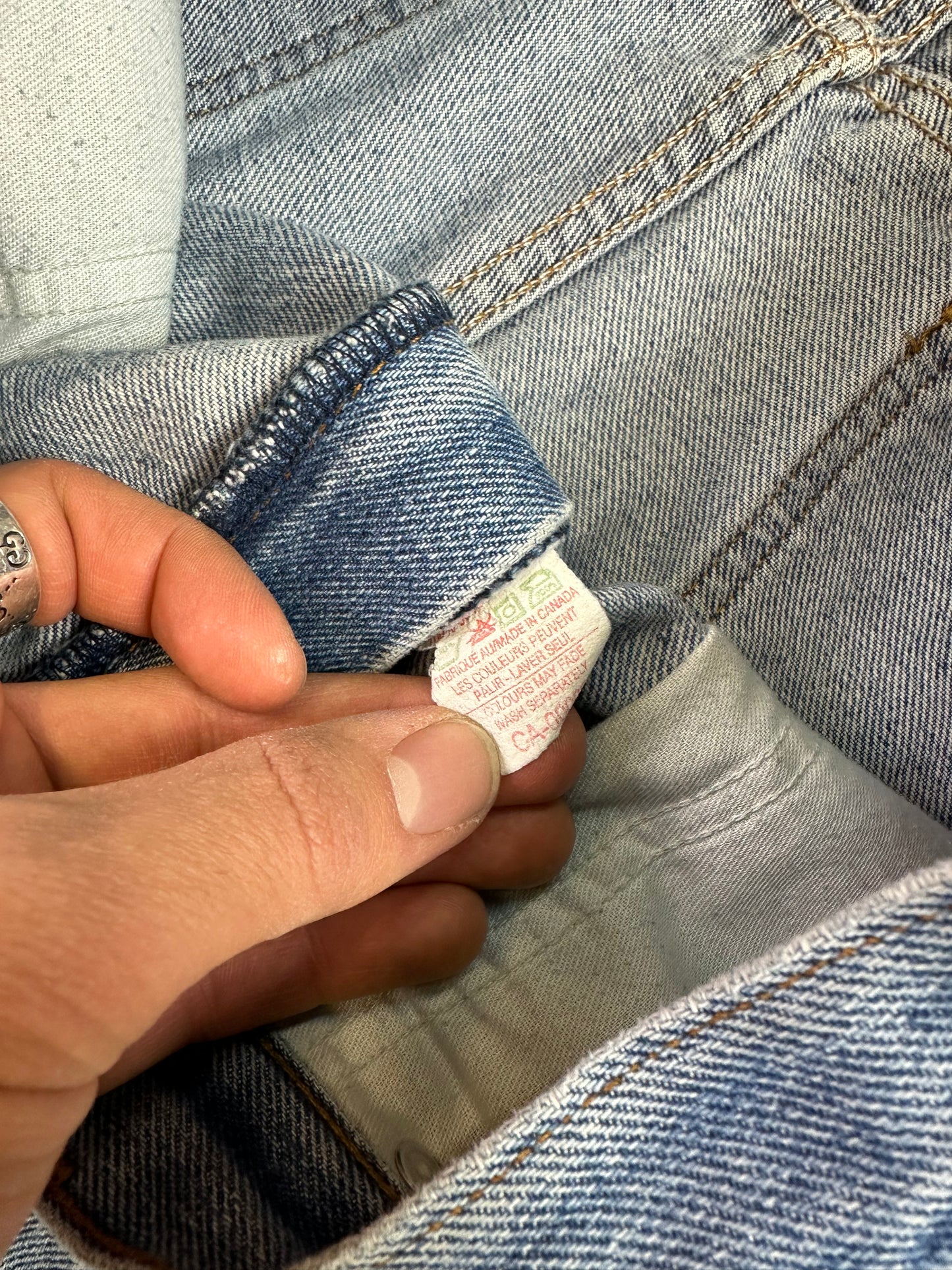 80s Lee Distressed Light Wash Denim 34"