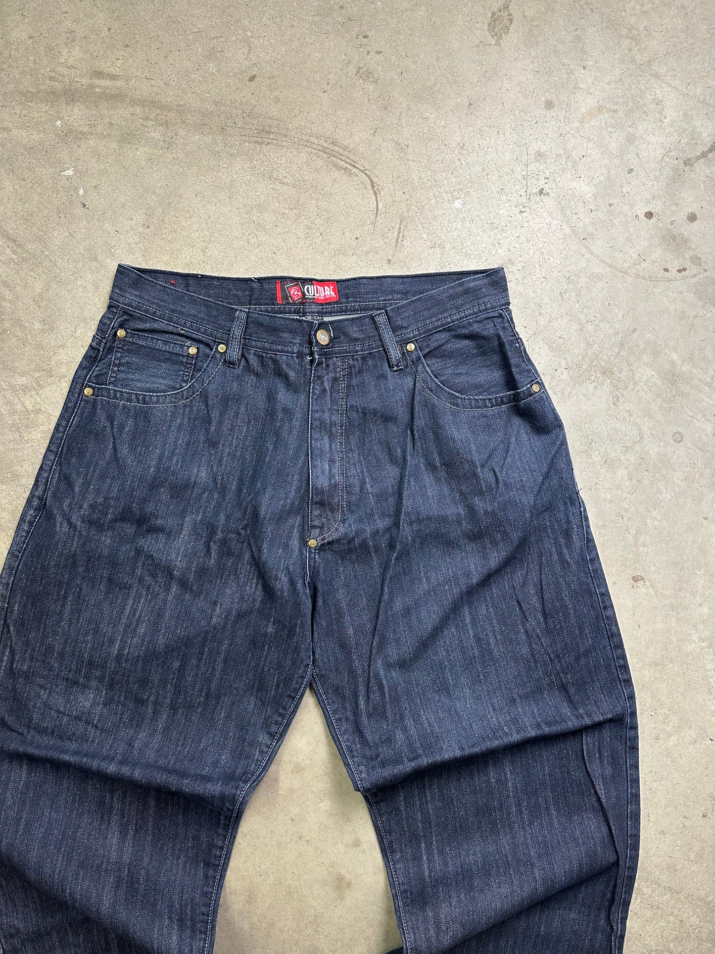 Culture Baggy Y2K Denim 37"