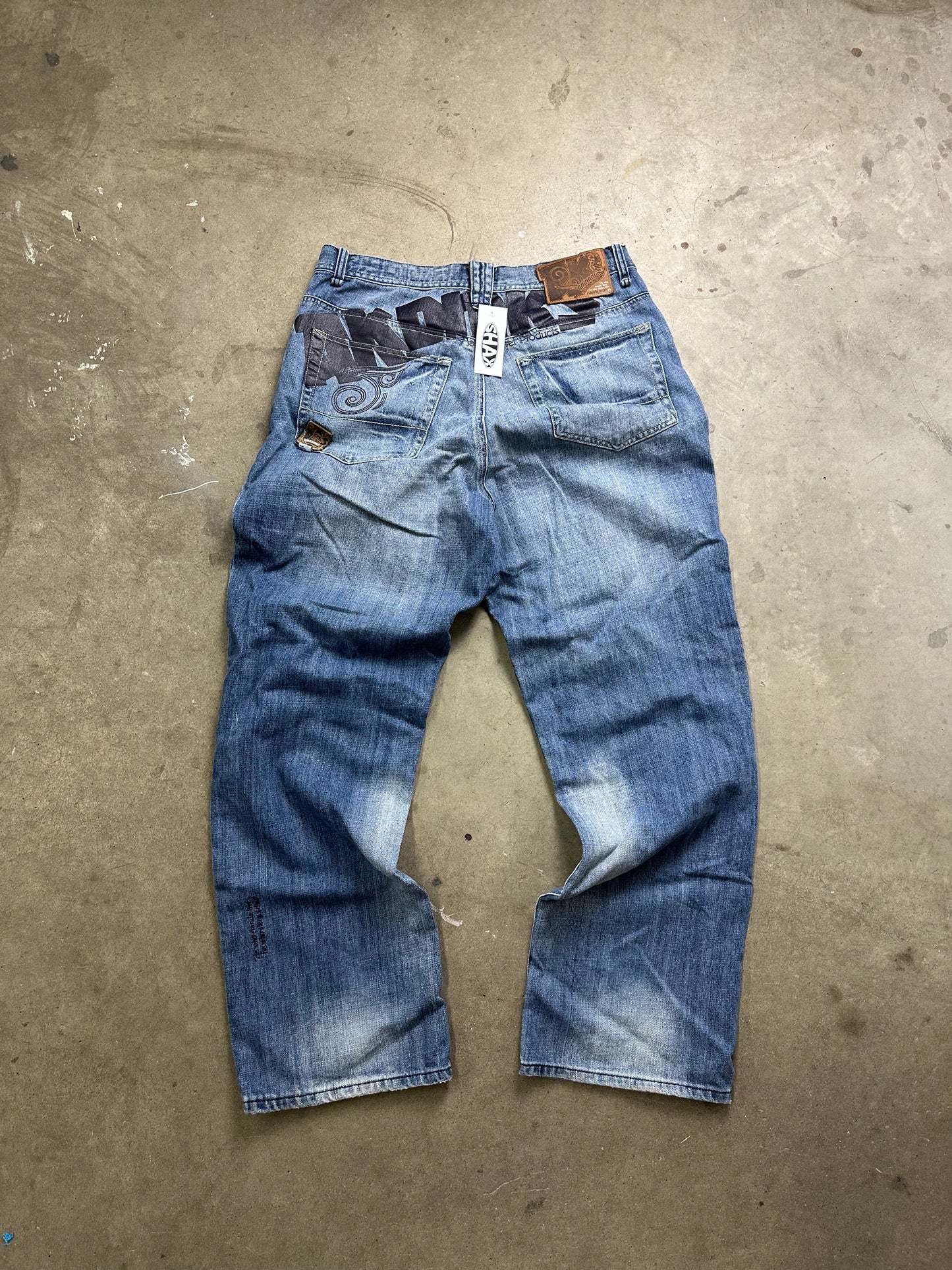 Akademiks Y2K Baggy Denim 37"