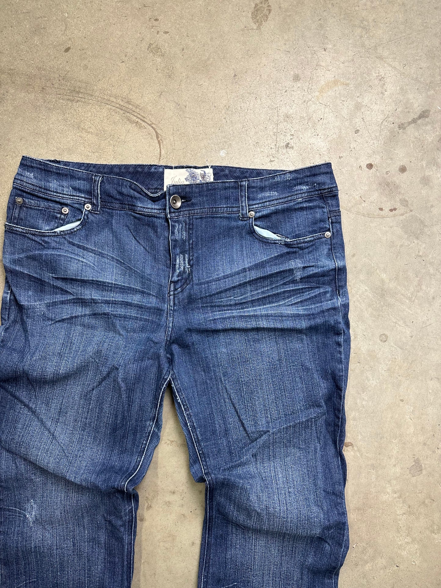 Julia Y2K Flared Denim 40"