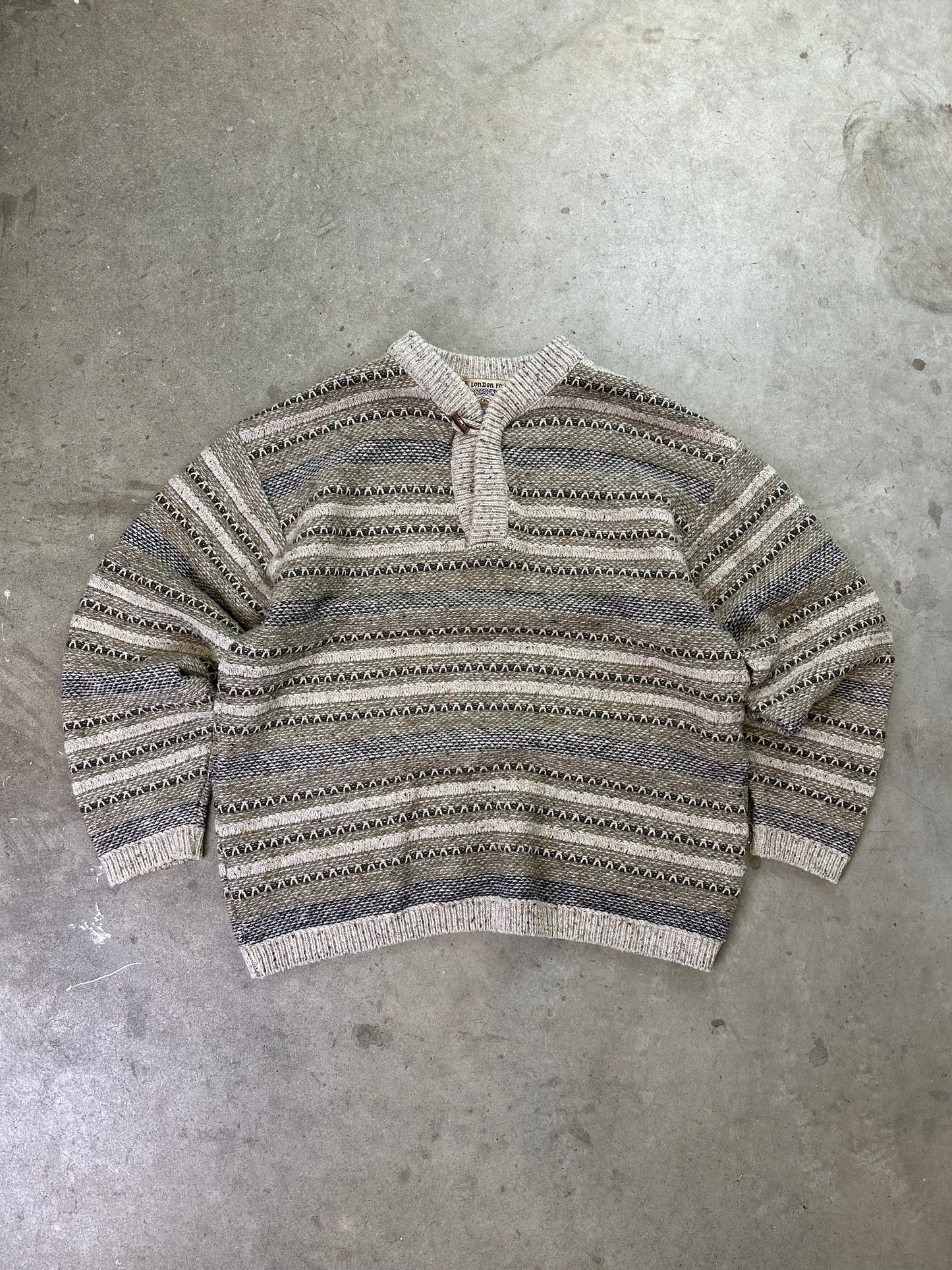 90s London Fog Cable Knit Sweater Large