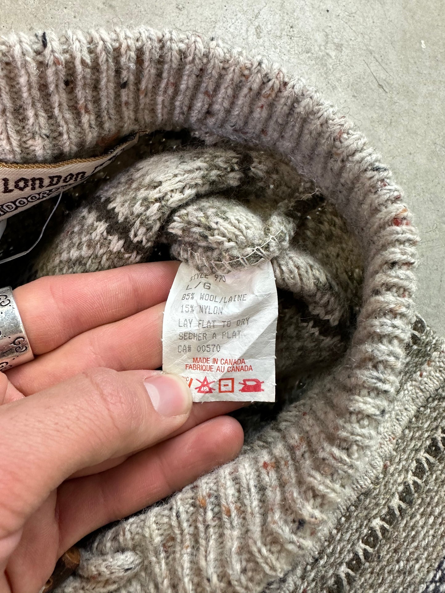 90s London Fog Cable Knit Sweater Large