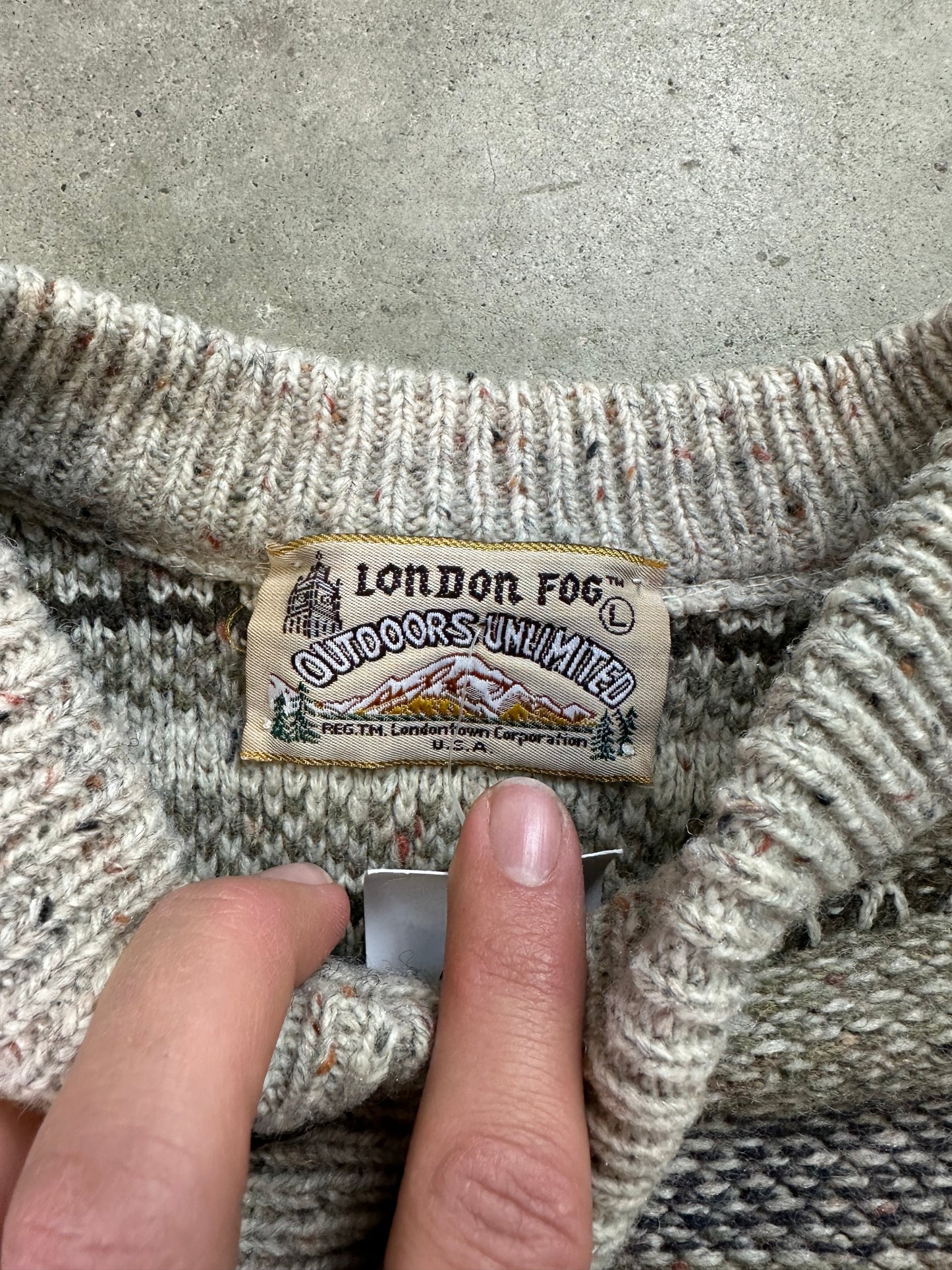 90s London Fog Cable Knit Sweater Large